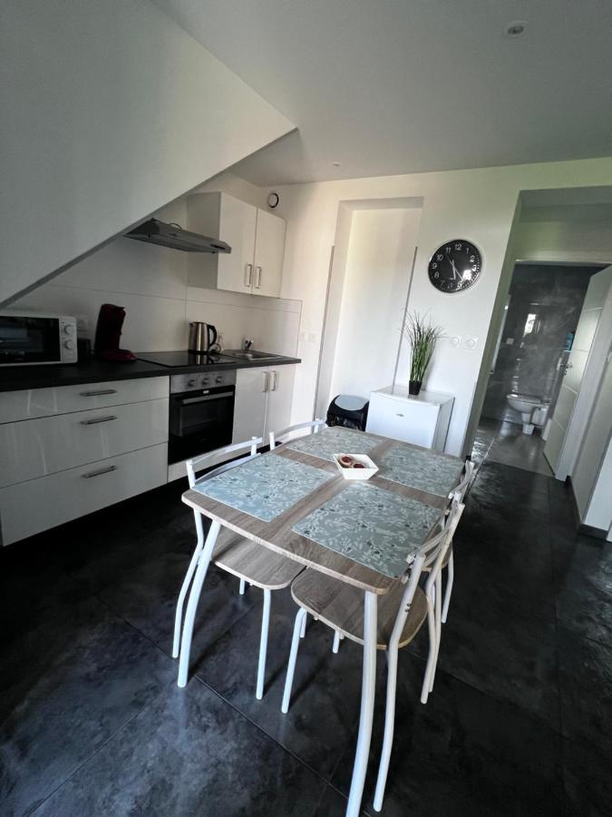 Superbe Appartement Danjoutin Eksteriør billede